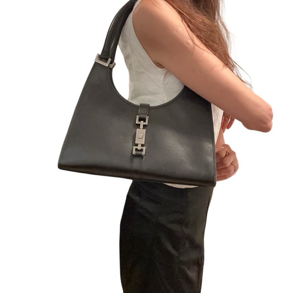 Gucci Black Leather Shoulder Bag with Silver Hardware - Picture 11 of 11